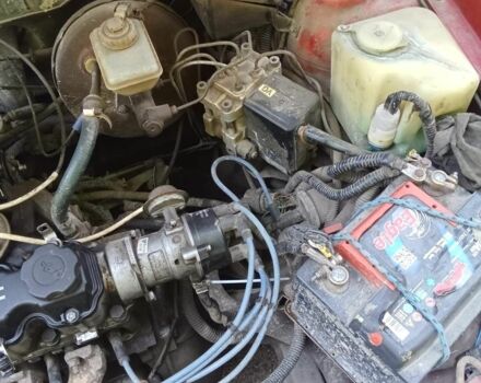 Красный Опель Вектра, объемом двигателя 1.6 л и пробегом 342 тыс. км за 1600 $, фото 8 на Automoto.ua