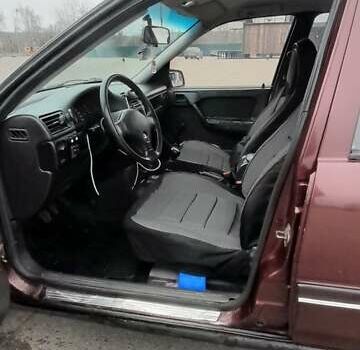 Красный Опель Вектра, объемом двигателя 1.6 л и пробегом 433 тыс. км за 1750 $, фото 7 на Automoto.ua