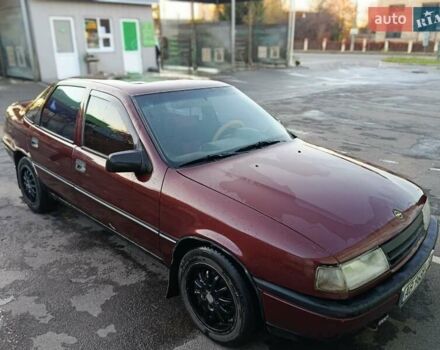 Опель Вектра 1991 у Вінниці на Automoto.ua Червоний Опель Вектра, об'ємом двигуна 1.8 л та пробігом 385 тис. км за 1400 $, фото 3 на Automoto.ua