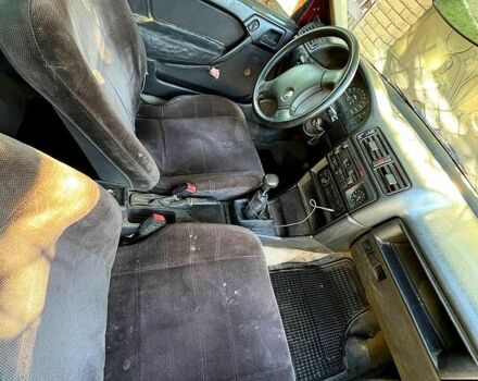 Красный Опель Вектра, объемом двигателя 2 л и пробегом 300 тыс. км за 1250 $, фото 7 на Automoto.ua