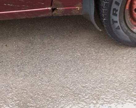 Червоний Опель Вектра, об'ємом двигуна 1.6 л та пробігом 250 тис. км за 1500 $, фото 8 на Automoto.ua