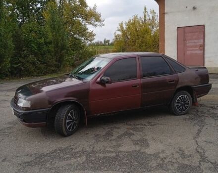 Красный Опель Вектра, объемом двигателя 2 л и пробегом 333 тыс. км за 1100 $, фото 5 на Automoto.ua