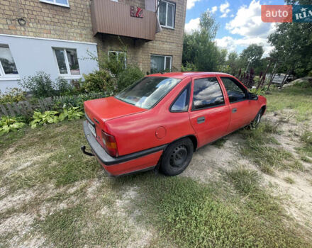 Красный Опель Вектра, объемом двигателя 1.8 л и пробегом 334 тыс. км за 1400 $, фото 3 на Automoto.ua