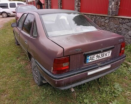 Опель Вектра 1991 у Летичеве на Automoto.ua Червоний Опель Вектра, об'ємом двигуна 1.8 л та пробігом 270 тис. км за 690 $, фото 2 на Automoto.ua