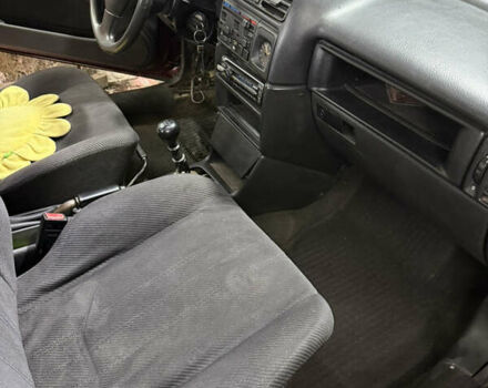 Червоний Опель Вектра, об'ємом двигуна 1.6 л та пробігом 300 тис. км за 1900 $, фото 32 на Automoto.ua