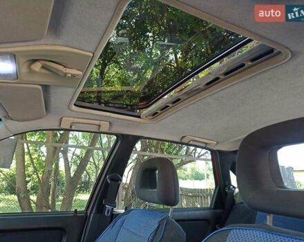 Червоний Опель Вектра, об'ємом двигуна 2 л та пробігом 438 тис. км за 2250 $, фото 9 на Automoto.ua