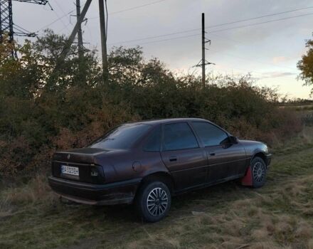 Красный Опель Вектра, объемом двигателя 2 л и пробегом 333 тыс. км за 1100 $, фото 7 на Automoto.ua