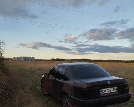 Красный Опель Вектра, объемом двигателя 2 л и пробегом 333 тыс. км за 1100 $, фото 9 на Automoto.ua