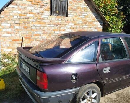 Червоний Опель Вектра, об'ємом двигуна 1.8 л та пробігом 200 тис. км за 966 $, фото 3 на Automoto.ua