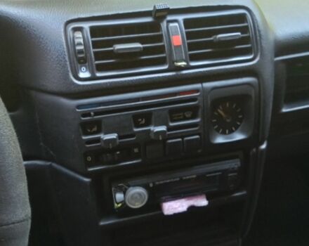 Красный Опель Вектра, объемом двигателя 1.6 л и пробегом 342 тыс. км за 1600 $, фото 12 на Automoto.ua