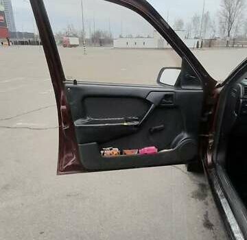 Красный Опель Вектра, объемом двигателя 1.6 л и пробегом 433 тыс. км за 1750 $, фото 8 на Automoto.ua