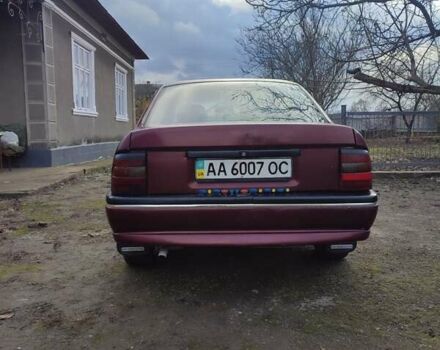 Красный Опель Вектра, объемом двигателя 1.8 л и пробегом 200 тыс. км за 1400 $, фото 2 на Automoto.ua