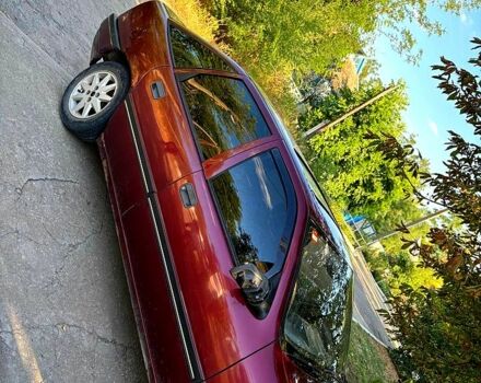 Красный Опель Вектра, объемом двигателя 2 л и пробегом 300 тыс. км за 1250 $, фото 2 на Automoto.ua