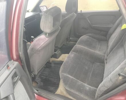 Красный Опель Вектра, объемом двигателя 2 л и пробегом 546 тыс. км за 1000 $, фото 6 на Automoto.ua