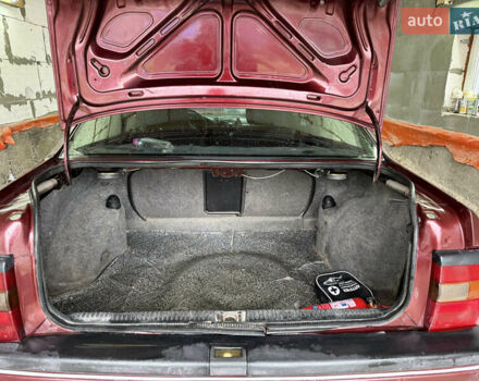 Красный Опель Вектра, объемом двигателя 1.6 л и пробегом 300 тыс. км за 1500 $, фото 15 на Automoto.ua