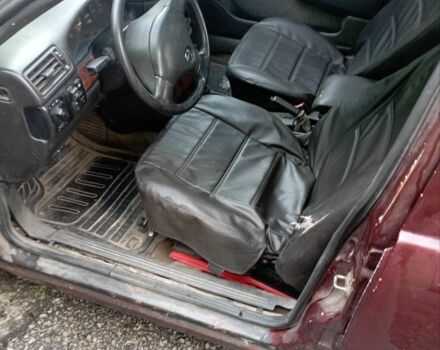 Червоний Опель Вектра, об'ємом двигуна 2 л та пробігом 1 тис. км за 1252 $, фото 5 на Automoto.ua