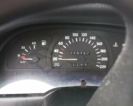 Червоний Опель Вектра, об'ємом двигуна 1.6 л та пробігом 250 тис. км за 1500 $, фото 4 на Automoto.ua