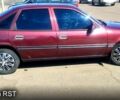 Опель Вектра 1991 в Николаеве на Automoto.ua Красный Опель Вектра, объемом двигателя 1.8 л и пробегом 300 тыс. км за 1600 $, фото 5 на Automoto.ua