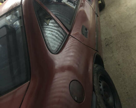 Красный Опель Вектра, объемом двигателя 1.8 л и пробегом 200 тыс. км за 1050 $, фото 10 на Automoto.ua