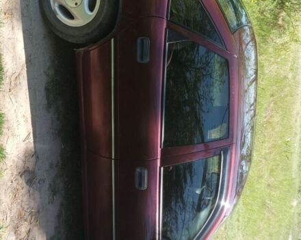 Красный Опель Вектра, объемом двигателя 1.6 л и пробегом 400 тыс. км за 1350 $, фото 4 на Automoto.ua