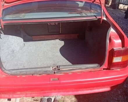 Червоний Опель Вектра, об'ємом двигуна 1.6 л та пробігом 340 тис. км за 900 $, фото 1 на Automoto.ua