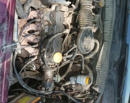 Красный Опель Вектра, объемом двигателя 1.6 л и пробегом 400 тыс. км за 1350 $, фото 7 на Automoto.ua