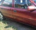 Красный Опель Вектра, объемом двигателя 1.7 л и пробегом 440 тыс. км за 1350 $, фото 5 на Automoto.ua