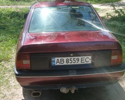 Красный Опель Вектра, объемом двигателя 1.6 л и пробегом 400 тыс. км за 1350 $, фото 1 на Automoto.ua