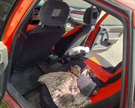 Опель Вектра 1992 у Новом Буге на Automoto.ua Червоний Опель Вектра, об'ємом двигуна 2 л та пробігом 23 тис. км за 1450 $, фото 3 на Automoto.ua