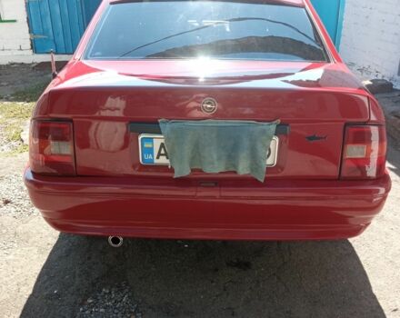 Червоний Опель Вектра, об'ємом двигуна 1 л та пробігом 280 тис. км за 2854 $, фото 4 на Automoto.ua