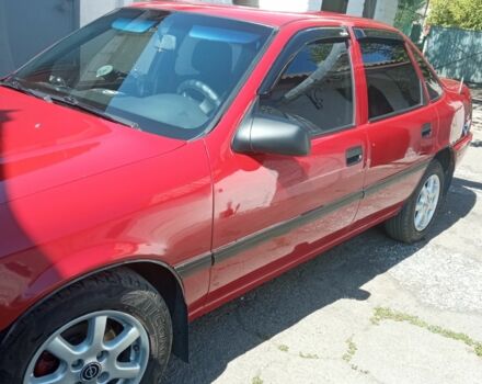 Червоний Опель Вектра, об'ємом двигуна 1 л та пробігом 280 тис. км за 2854 $, фото 6 на Automoto.ua