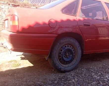 Червоний Опель Вектра, об'ємом двигуна 1.6 л та пробігом 340 тис. км за 900 $, фото 4 на Automoto.ua