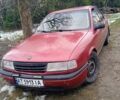 Красный Опель Вектра, объемом двигателя 1.8 л и пробегом 300 тыс. км за 1294 $, фото 1 на Automoto.ua