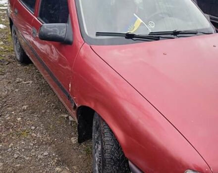 Красный Опель Вектра, объемом двигателя 1.8 л и пробегом 300 тыс. км за 1294 $, фото 1 на Automoto.ua