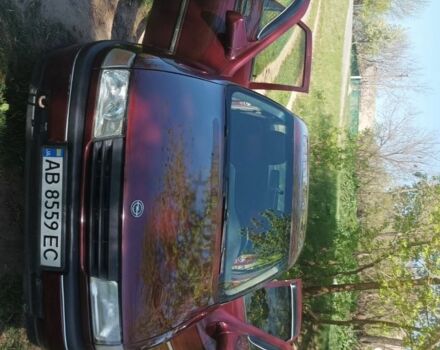 Красный Опель Вектра, объемом двигателя 1.6 л и пробегом 400 тыс. км за 1350 $, фото 2 на Automoto.ua