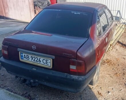 Красный Опель Вектра, объемом двигателя 1.8 л и пробегом 323 тыс. км за 1200 $, фото 2 на Automoto.ua