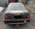Красный Опель Вектра, объемом двигателя 1.7 л и пробегом 200 тыс. км за 800 $, фото 1 на Automoto.ua