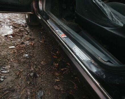 Красный Опель Вектра, объемом двигателя 2 л и пробегом 264 тыс. км за 1000 $, фото 5 на Automoto.ua