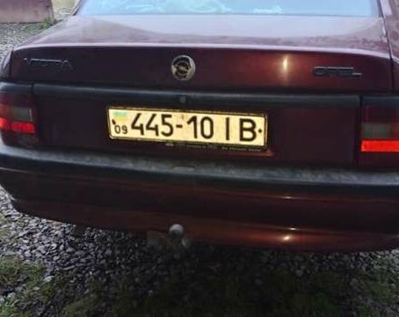 Красный Опель Вектра, объемом двигателя 1.6 л и пробегом 230 тыс. км за 2000 $, фото 3 на Automoto.ua