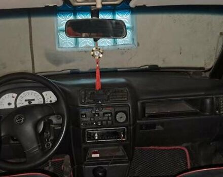 Червоний Опель Вектра, об'ємом двигуна 0 л та пробігом 5 тис. км за 1350 $, фото 5 на Automoto.ua