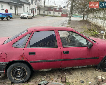 Червоний Опель Вектра, об'ємом двигуна 1.6 л та пробігом 395 тис. км за 600 $, фото 3 на Automoto.ua