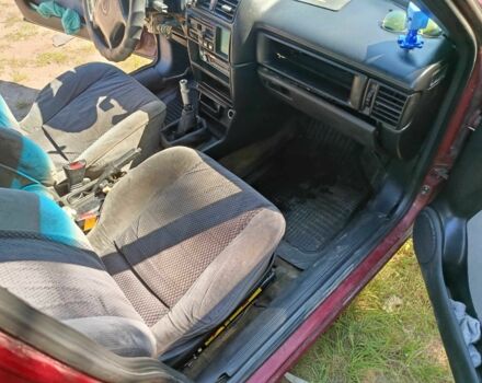 Червоний Опель Вектра, об'ємом двигуна 2 л та пробігом 254 тис. км за 1200 $, фото 7 на Automoto.ua