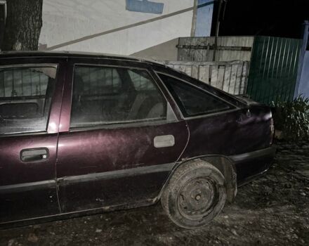 Красный Опель Вектра, объемом двигателя 2.2 л и пробегом 278 тыс. км за 800 $, фото 5 на Automoto.ua