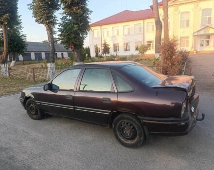 Красный Опель Вектра, объемом двигателя 0 л и пробегом 200 тыс. км за 650 $, фото 2 на Automoto.ua