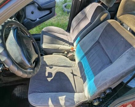 Червоний Опель Вектра, об'ємом двигуна 2 л та пробігом 254 тис. км за 1200 $, фото 8 на Automoto.ua