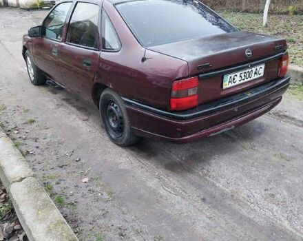Красный Опель Вектра, объемом двигателя 1.8 л и пробегом 200 тыс. км за 650 $, фото 14 на Automoto.ua