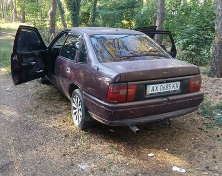 Красный Опель Вектра, объемом двигателя 2.2 л и пробегом 420 тыс. км за 900 $, фото 1 на Automoto.ua