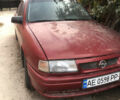 Опель Вектра 1993 в Никополе на Automoto.ua Красный Опель Вектра, объемом двигателя 2 л и пробегом 443 тыс. км за 500 $, фото 7 на Automoto.ua