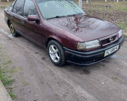 Красный Опель Вектра, объемом двигателя 1.8 л и пробегом 200 тыс. км за 650 $, фото 2 на Automoto.ua
