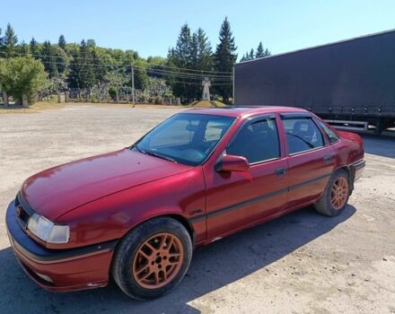 Червоний Опель Вектра, об'ємом двигуна 2 л та пробігом 254 тис. км за 1200 $, фото 1 на Automoto.ua